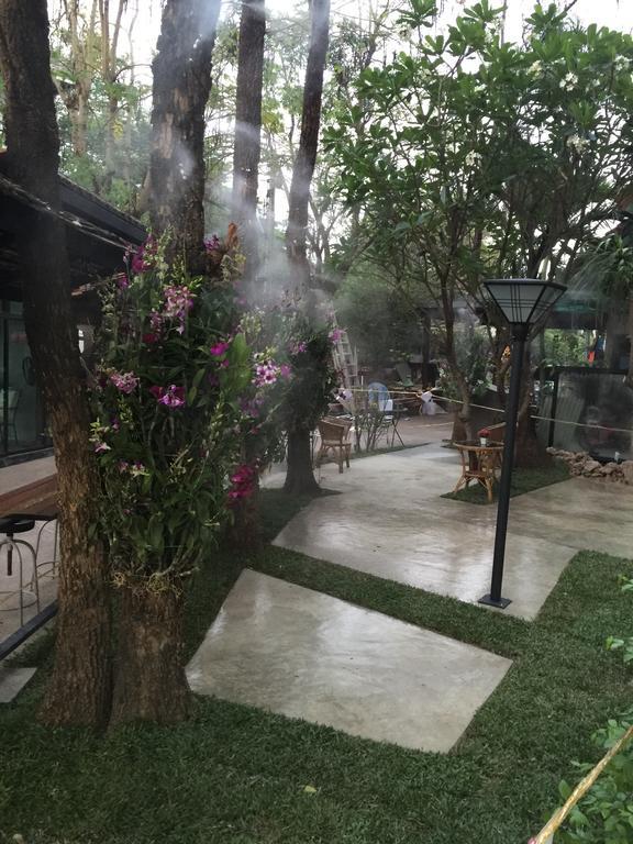 Coffee Station Hostel Udon Thani Exterior photo